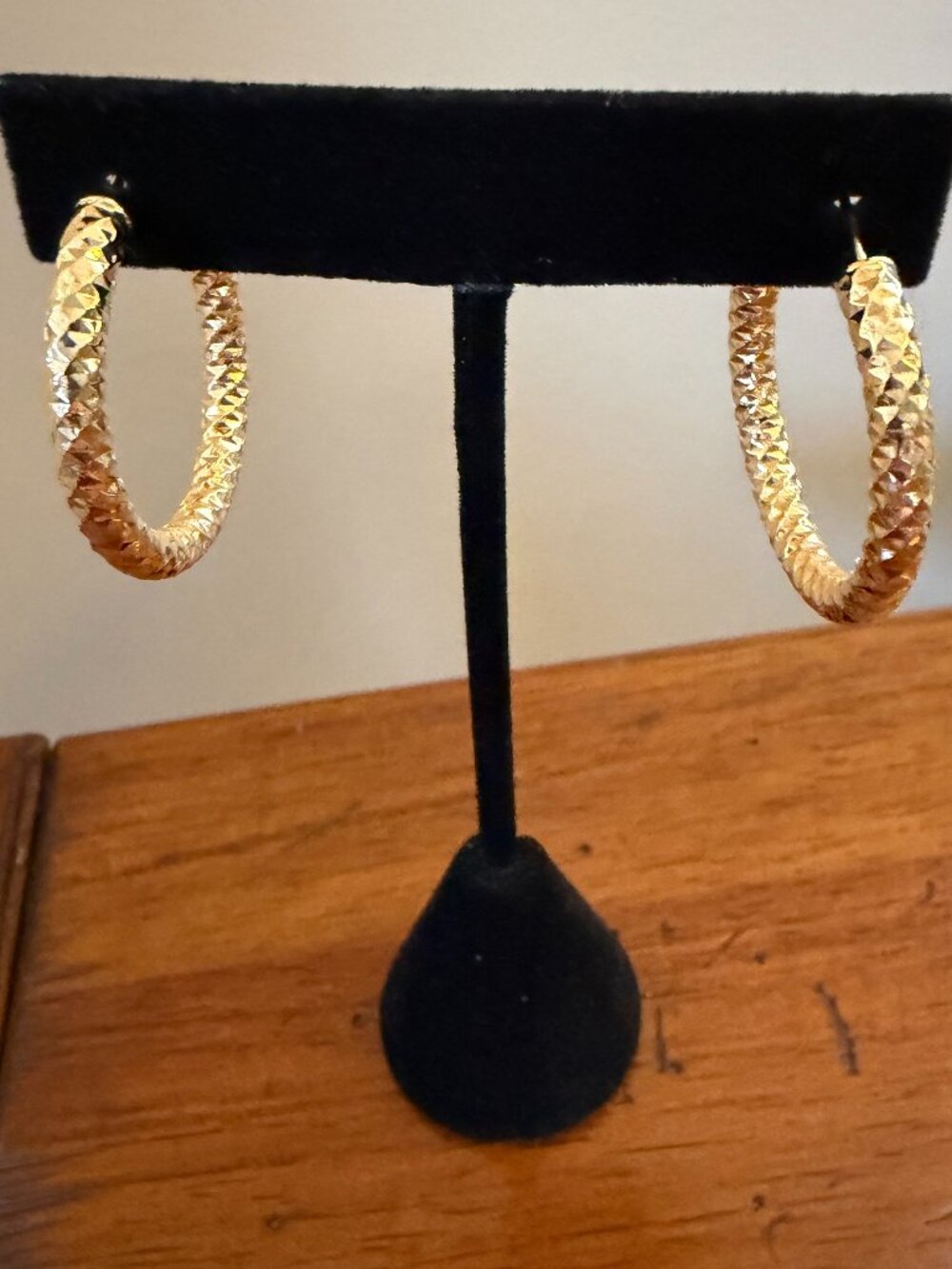 Bronze Milor Italy Diamond-cut hoop earrings